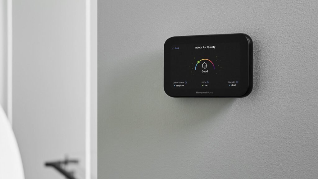 X8S Black IAQ Adv Feature NP Furno Home